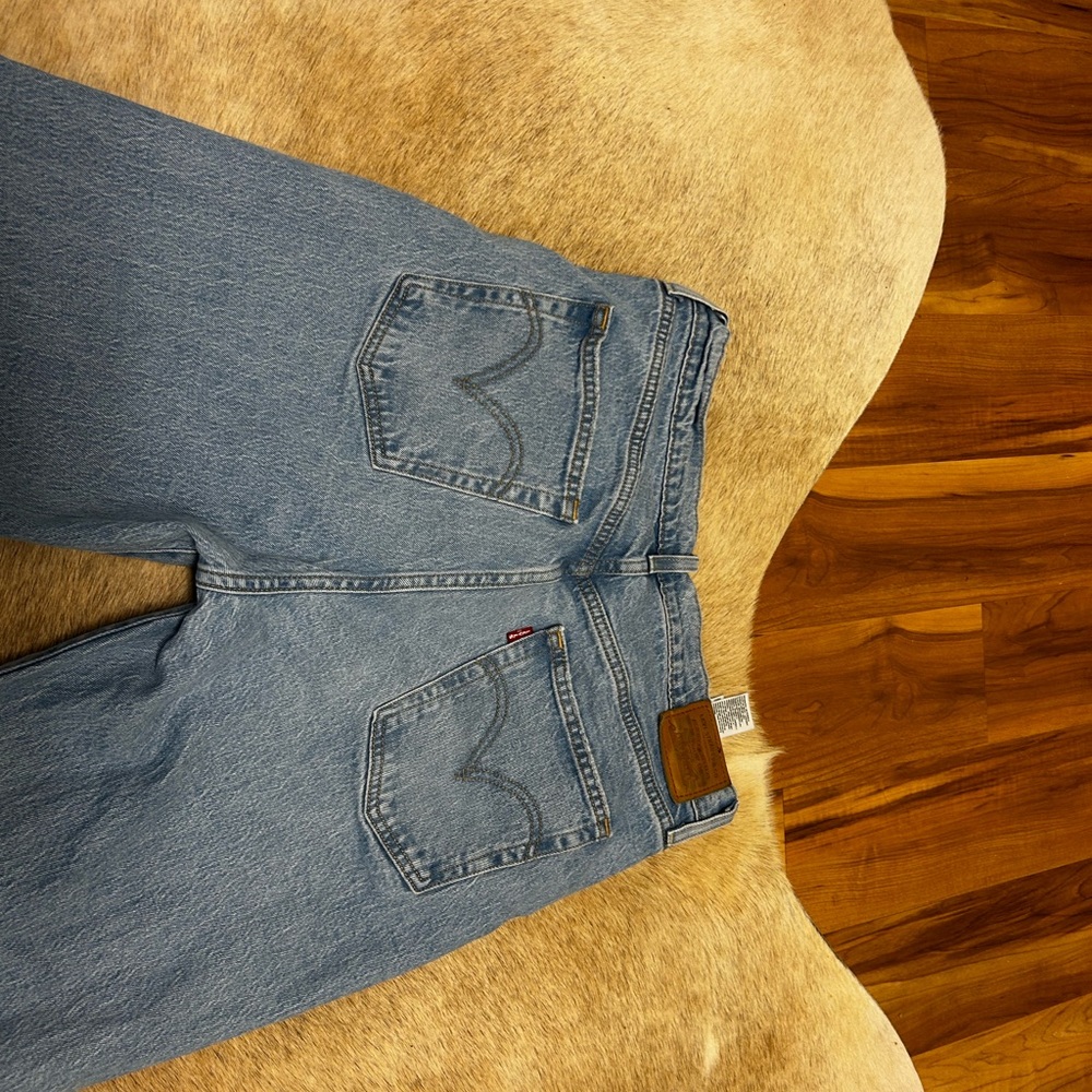 Levi's Premium Ribcage Bell Jeans🔥🔥♥️ - Picture 10 of 10